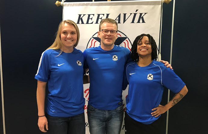 Amber og Lauren semja við Keflavík