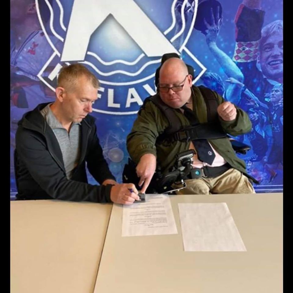 Björgvin áfram í þjálfarateyminu