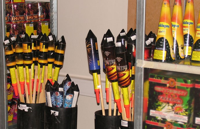 Flugeldasalan í fullum gangi - Tilboð í dag