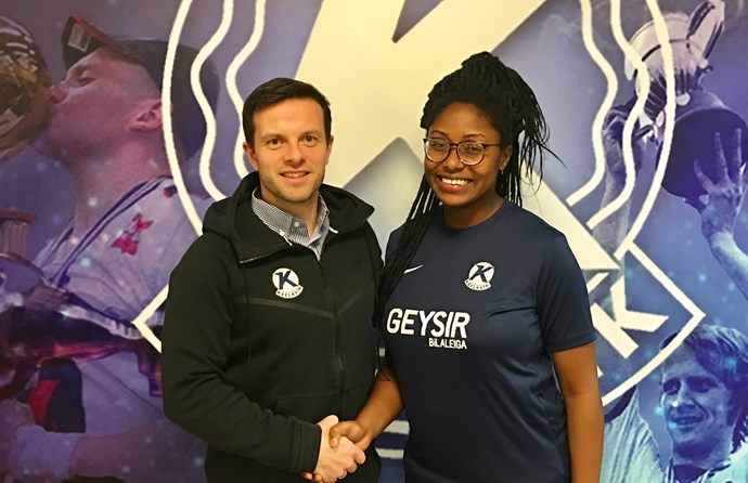 Natasha Anasi framlengir