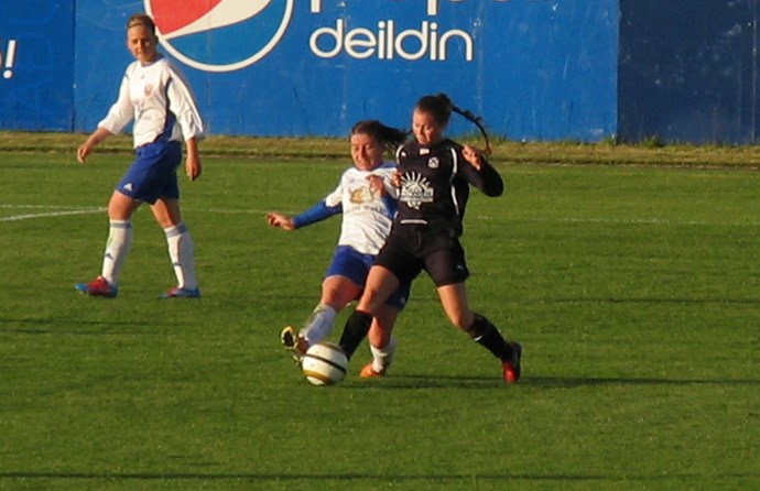 Vinningar í happdrætti kvennaliðsins