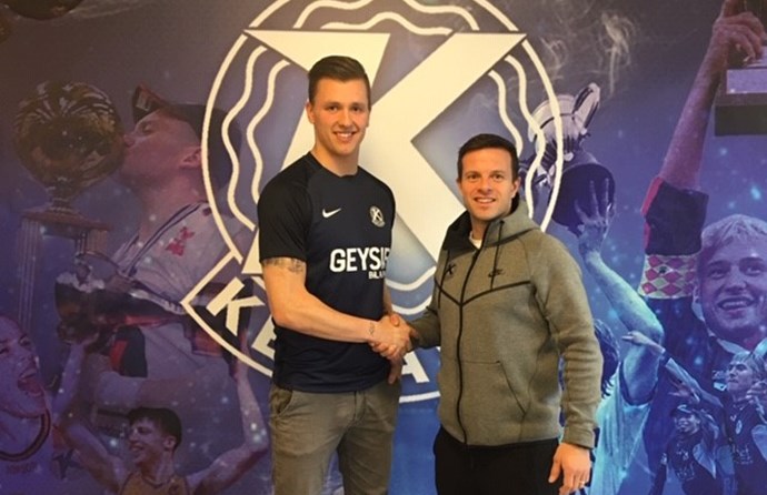 Sindri Kristinn Ólafsson framlengir við Keflavík